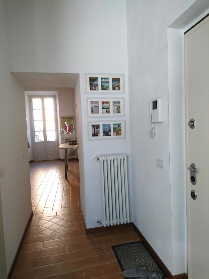 Villa Maghetti - Modernized Flat In Historic Palazzo In The Center Of Luino Ngoại thất bức ảnh